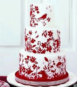 Torta roja con blanco 2