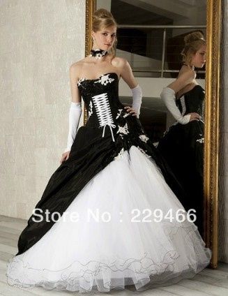 9 Vestidos de novia Rocker 8