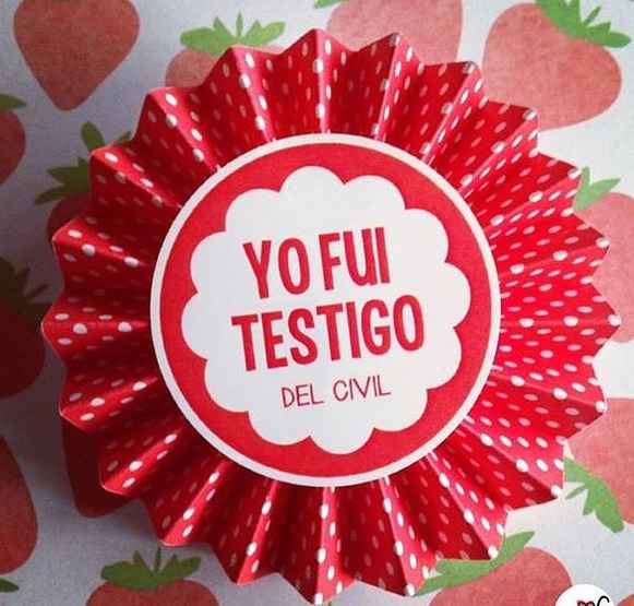 Prendedores para testigos del Civil :)