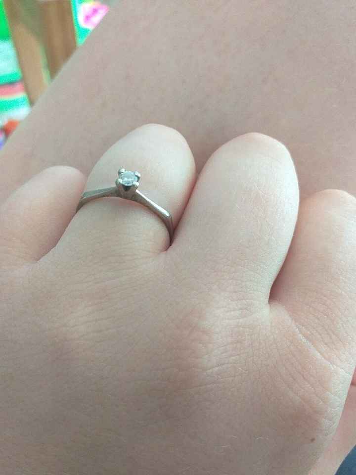 ¿Hubo anillo el día que se comprometieron? - 1
