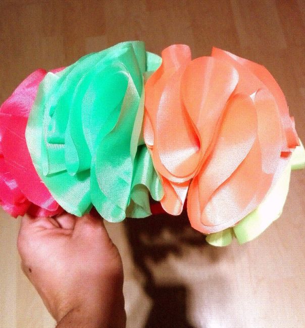 Mis vinchas de flores fluo, 100% diy 5