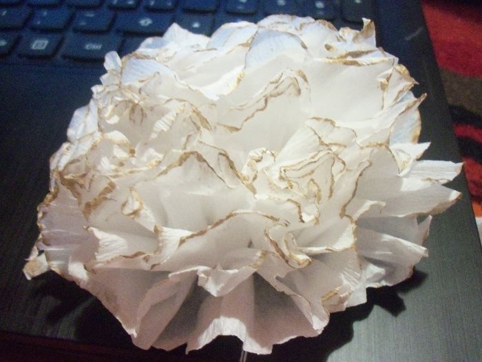 Flor de papel crepe