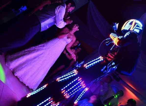 Robot led para fiesta? 2