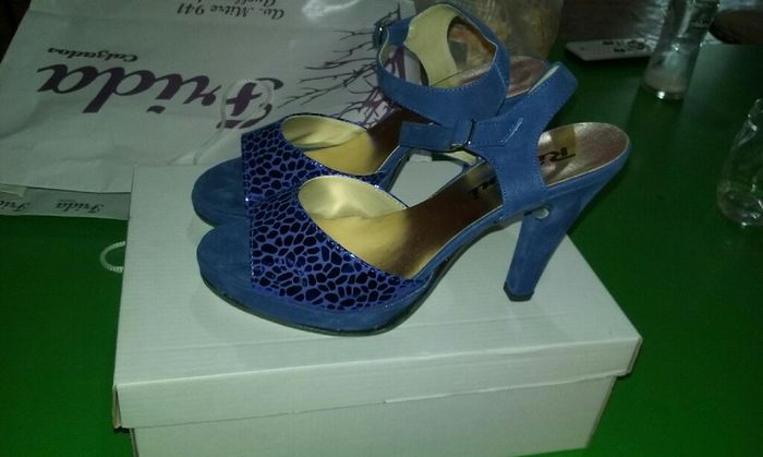 Mis zapato azul - 1