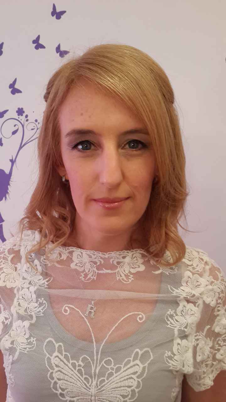 Mi prueba de peinado y maquillaje : ) - 1