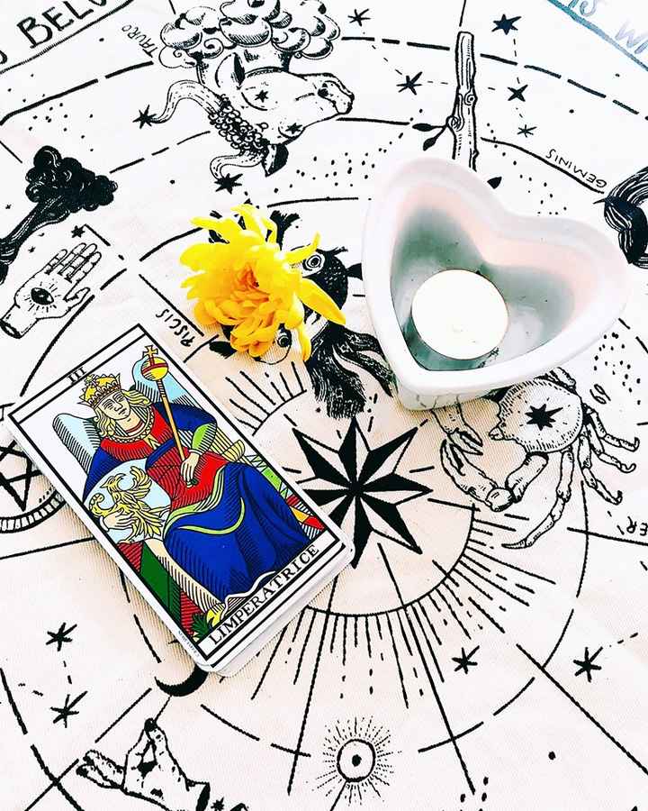 Despedida de soltera temática: astrología y tarot - 1