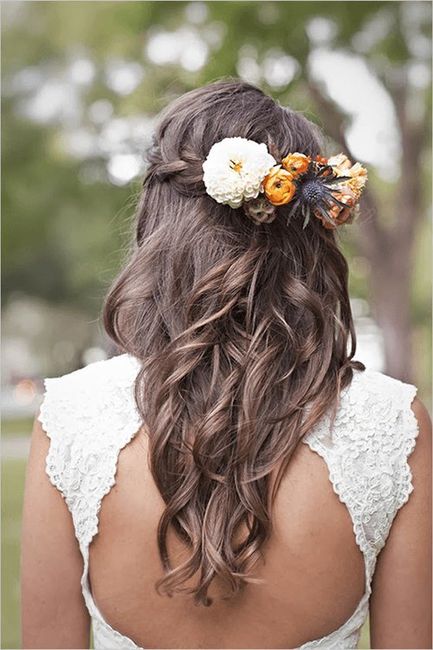 Corona de flores para tu peinado de boda 6