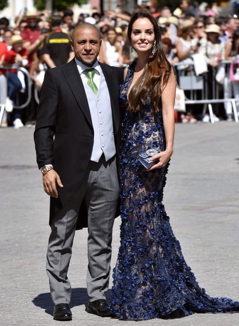 La boda de Sergio Ramos y Pilar Rubio, usarían un ramo asi? 18