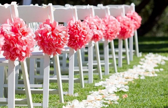 Flores de papel para decorar una boda 9