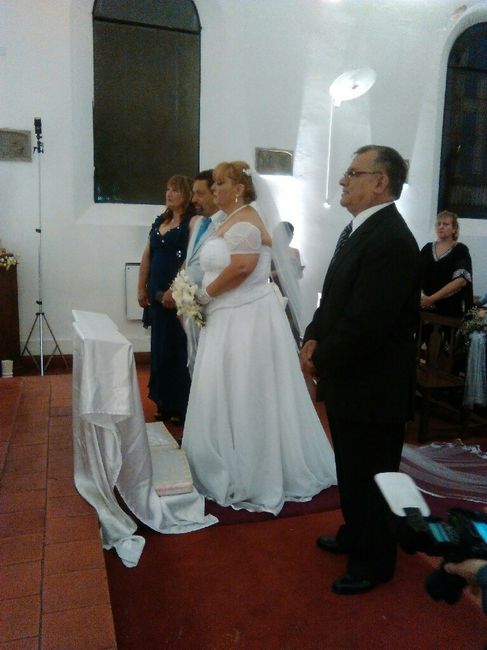 Ya casados, felices ... todavia no caemos! - 1