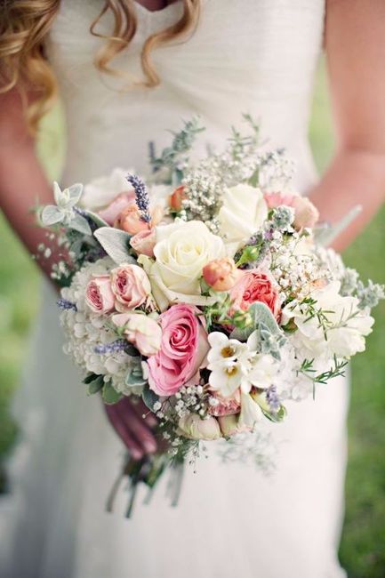 I say yes to... this wedding bouquet 2