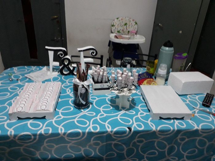Mesa dulce reciclada jaja.. 3