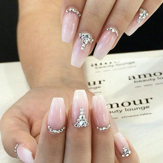 Eligiendo las uñas.... - 4