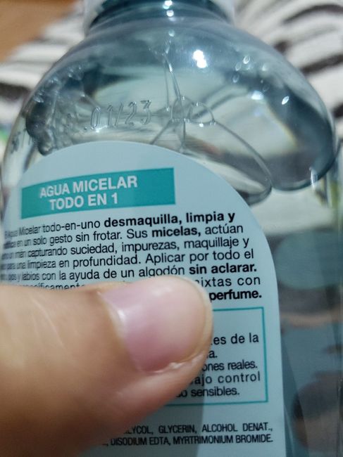 Limpieza facial con agua micelar ¿cuándo y cómo usar? 5
