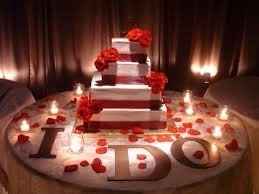 wedding table cake
