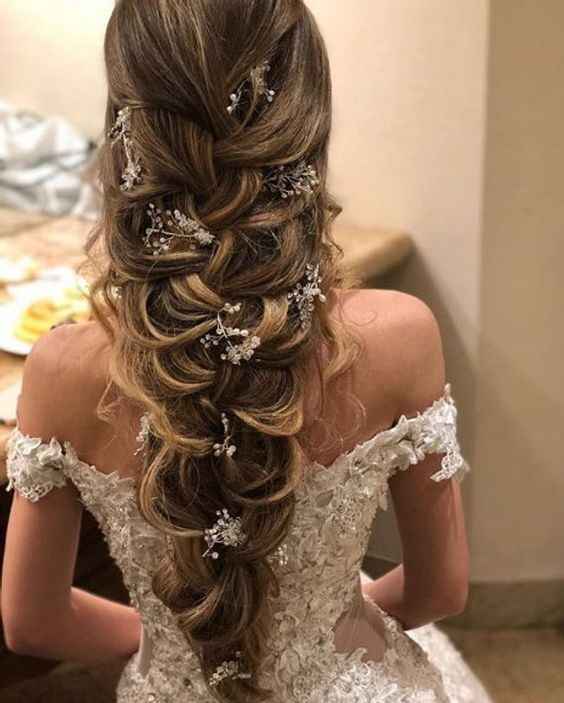 6 peinados para novias con pelo largo
