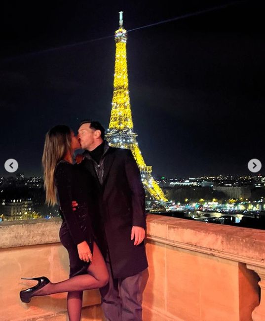 Leo Messi y Antonella Roccuzzo nos sorprenden con su romántica noche en París ❤️️ 2