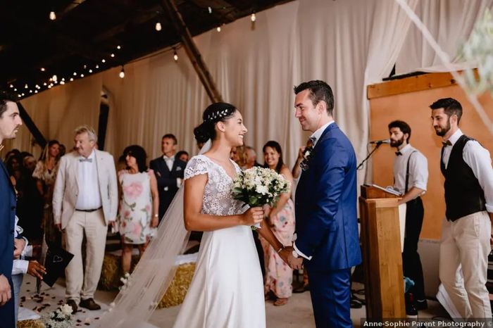 Cuando nadie me ve 🎶...¿Qué pensarán los novios mientras esperan en el altar? 2