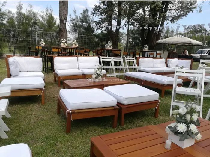 ¿Qué mobiliario poner en un casamiento al aire libre? 2