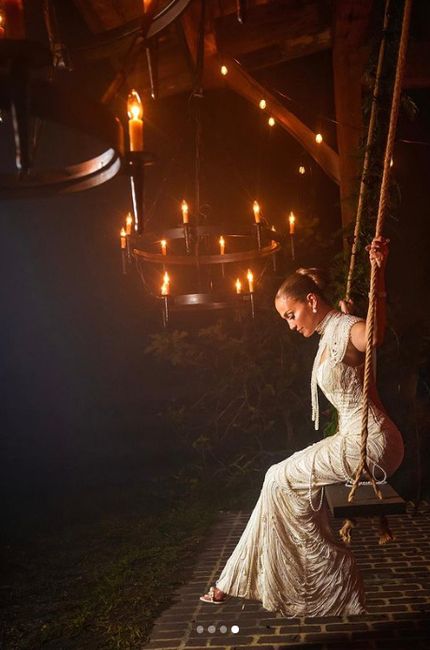Jennifer Lopez lució estos 3 vestidos de novia diseñados por Ralph Lauren en su boda con Ben Affleck 7