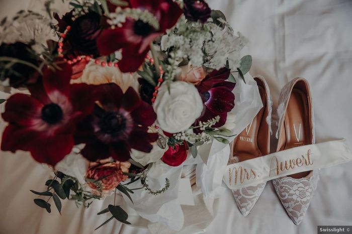 ¿Personalizarías tus zapatos de novia de esta forma?👇 1