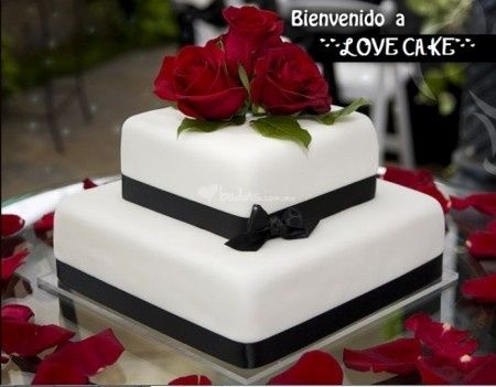 Pastel de boda con fondant