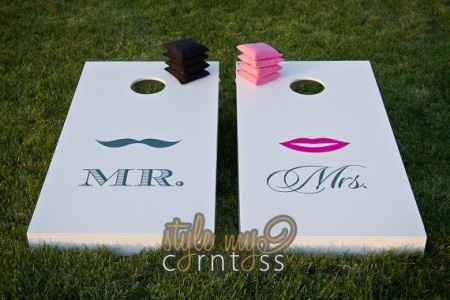 Casamiento Moustache and Kiss