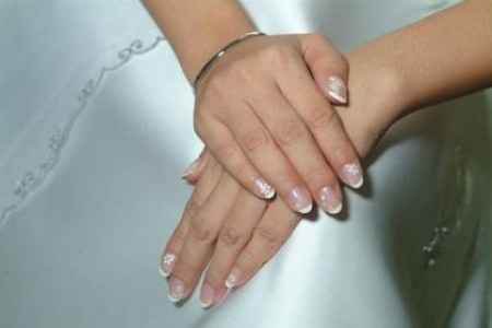 Manicura novia