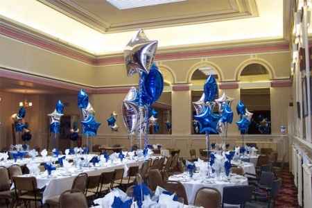 Casamiento blanco, plateado y azul