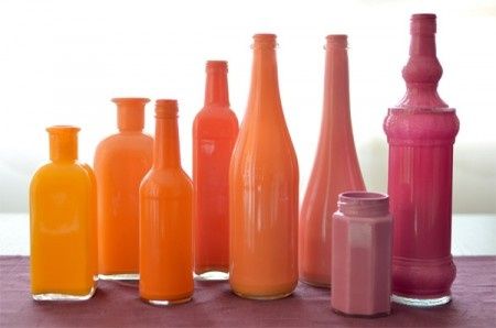 jarrones con botellas pintadas