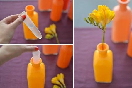 jarrones con botellas pintadas