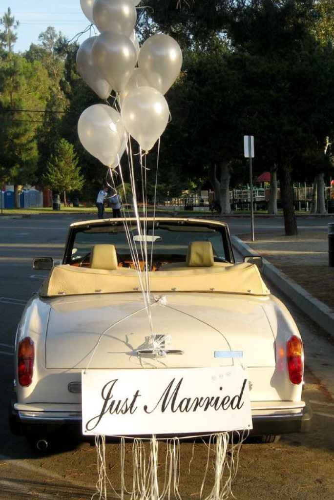 Ideas para decorar el auto el día de la boda - 1