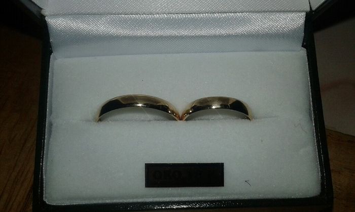 Feliz ya las tengo en mis manos ? - 1