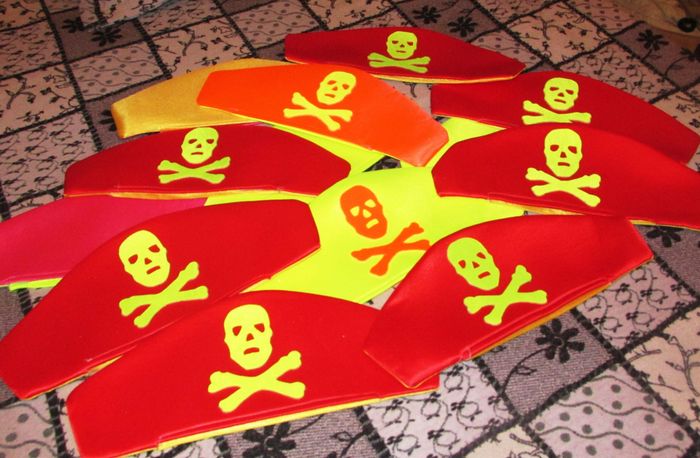 gorros piratas