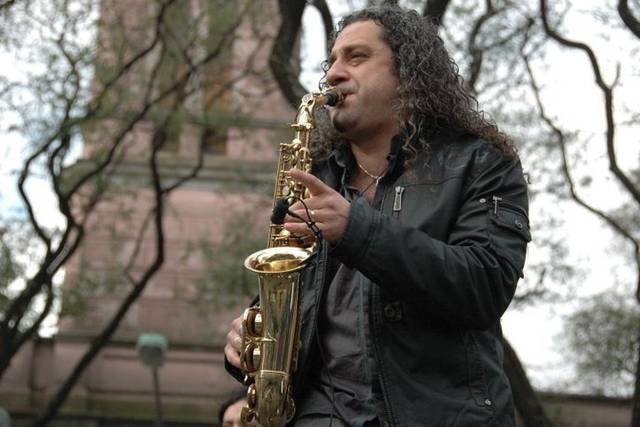 Eduardo Fuentes Saxofonista