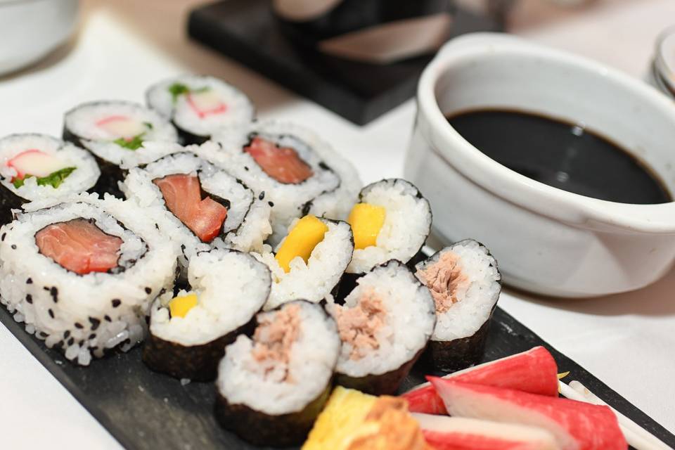Variedad de sushi