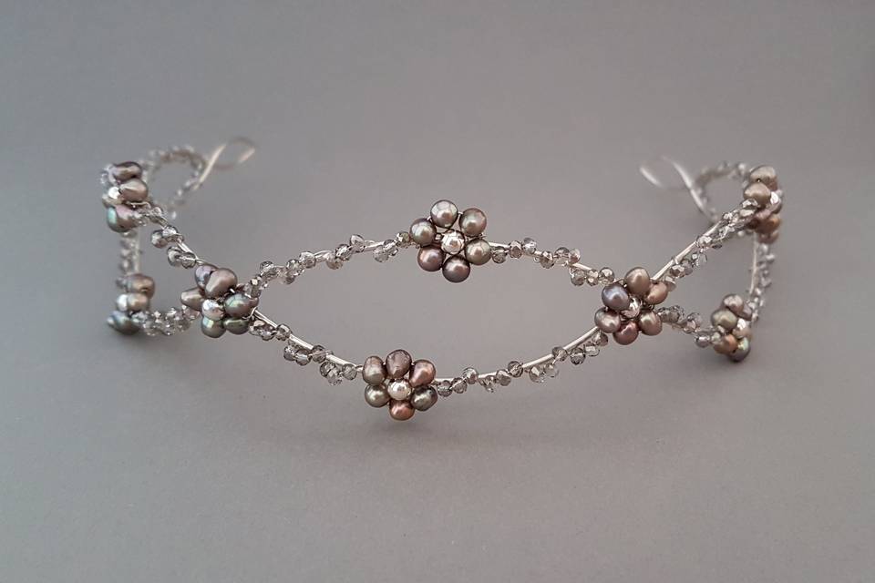 Tiara5. Plata,perlas,cristales
