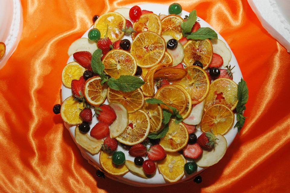 Frutas en la torta