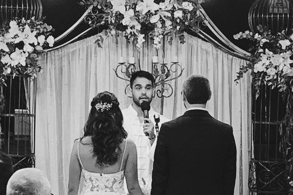 Ceremonia falsa en bodas