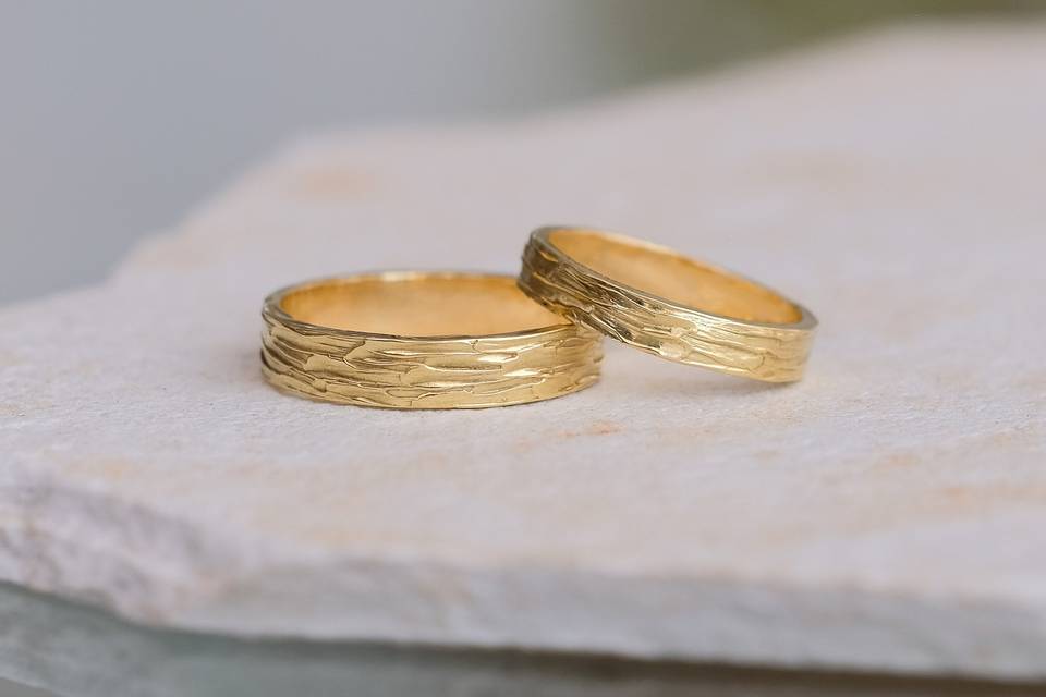 Alianzas oro 18k amarillo