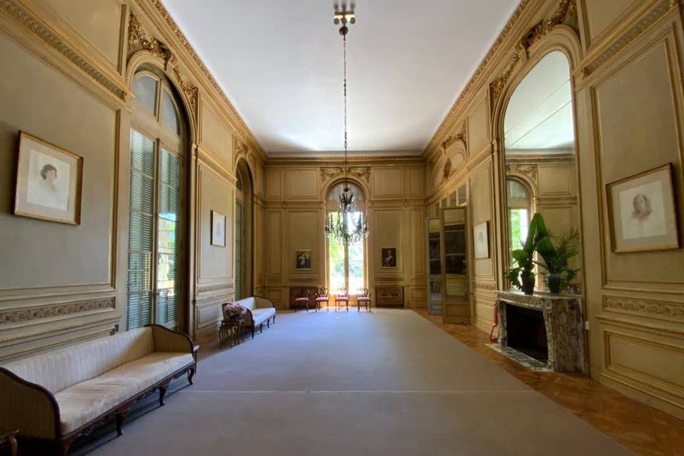 Salón