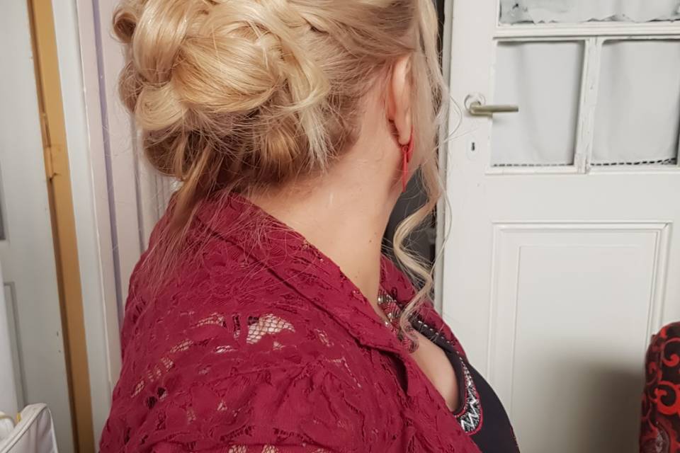 Corina Gine Hair Style & Make Up