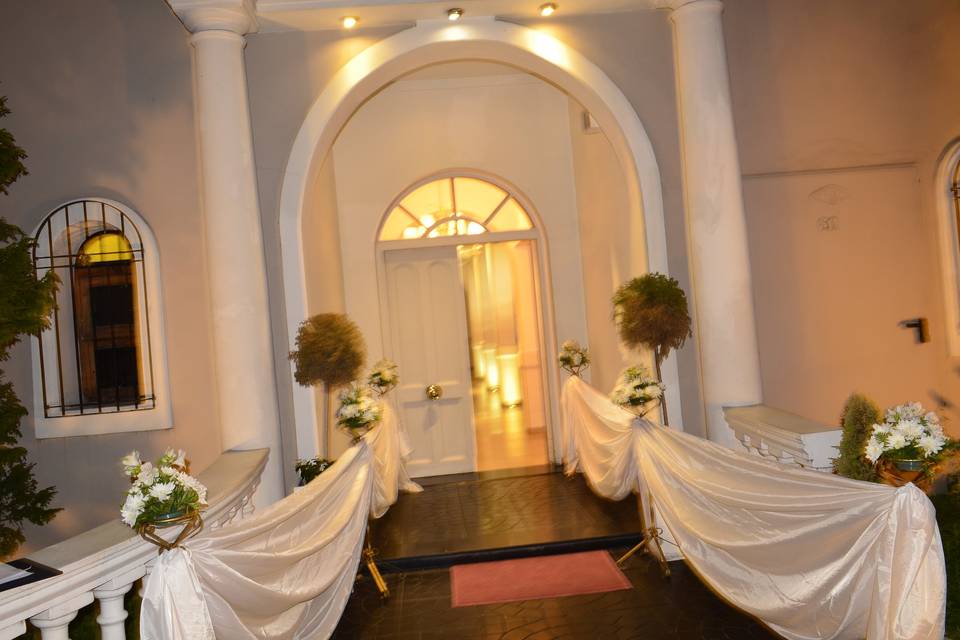 Entrada al salón