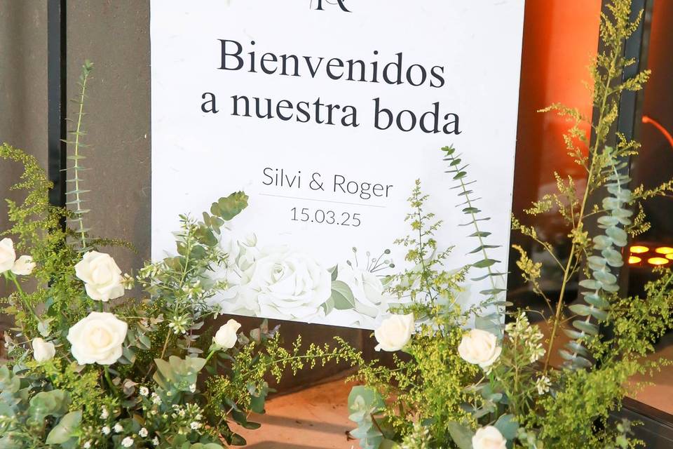 Cartel bienvenida