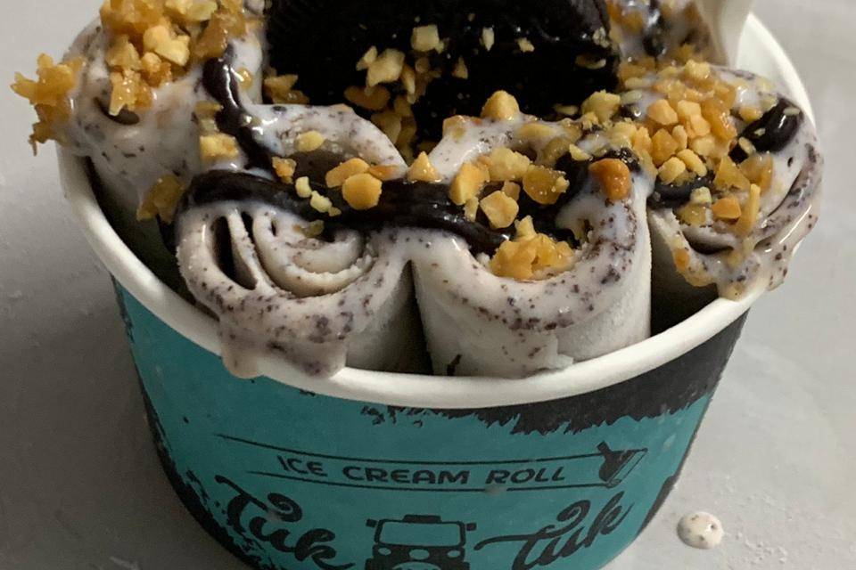 Tuk Tuk - Ice cream roll