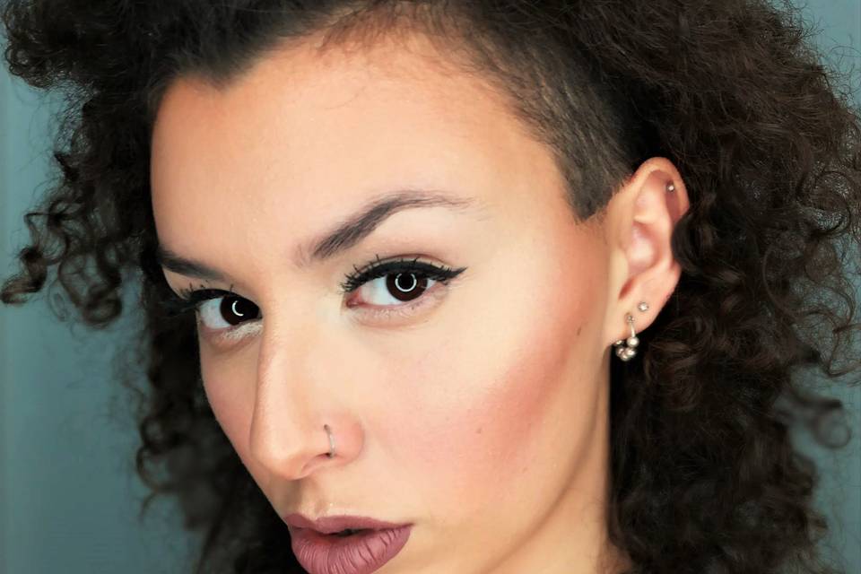 Lala Beatriz Makeup