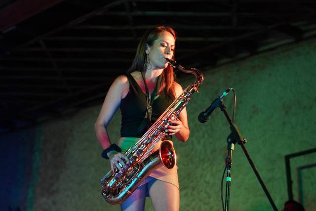 Saxofonista Verónica Longo