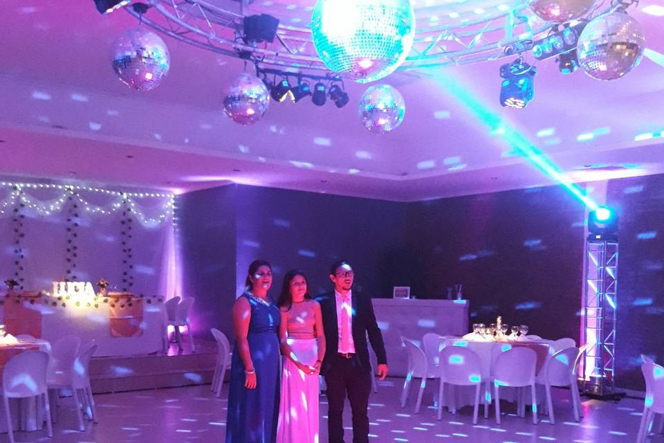 Dj bodas y 15 años