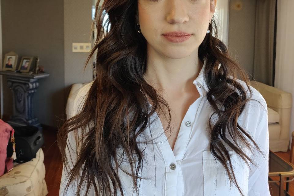 Carla Tau Hair & Makeup