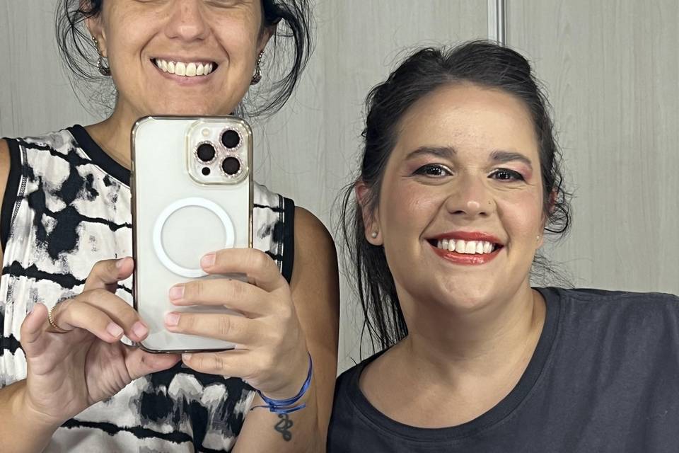 Make up social